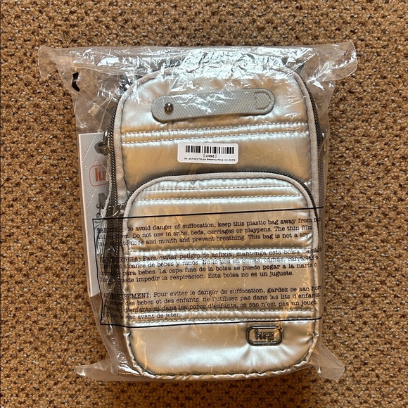 NWT Lug Skeeter Mini Bridge Crossbody with Puller in Metallic Silver - Picture 5 of 6